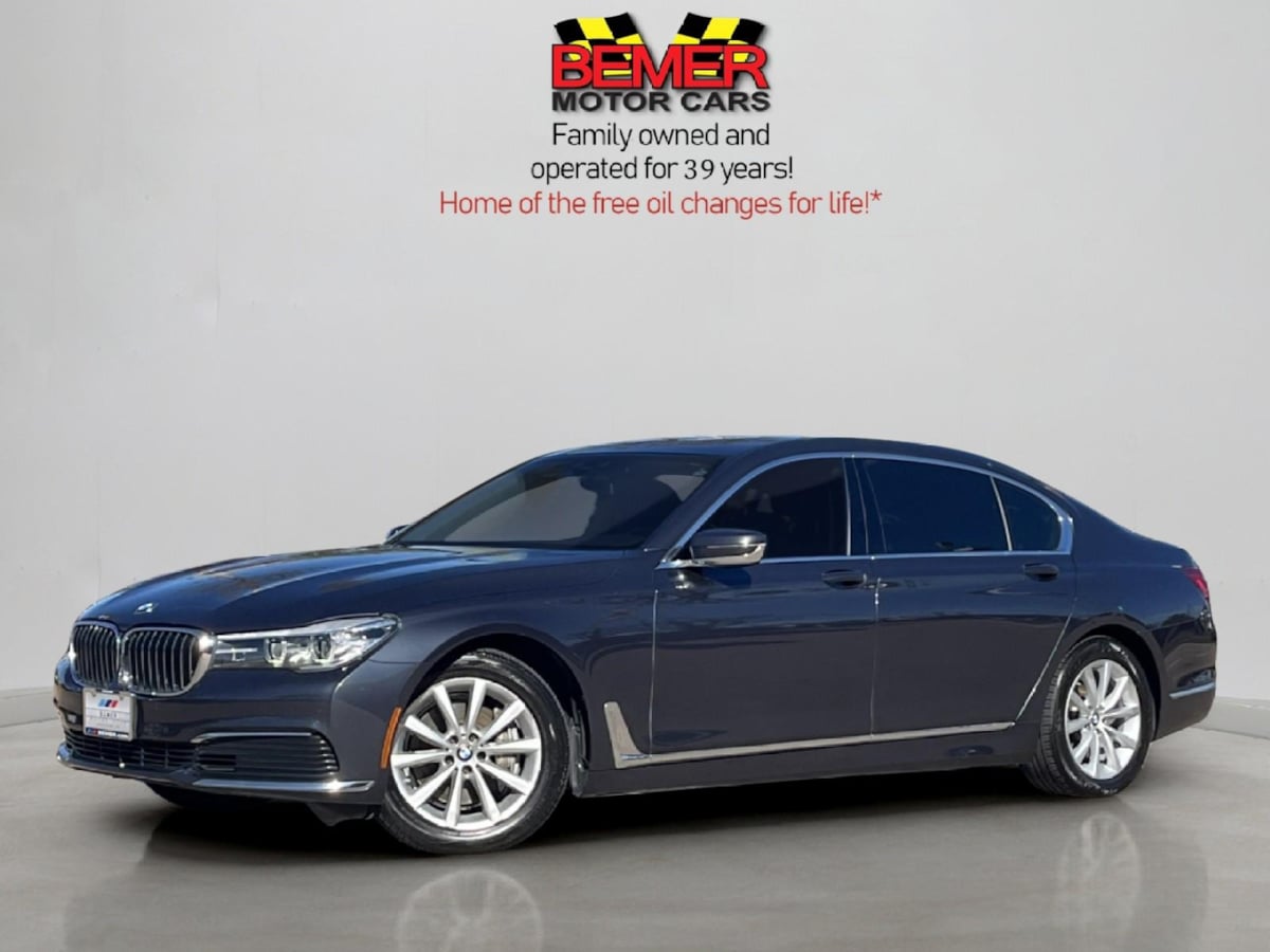 2019 BMW 7 Series 740i