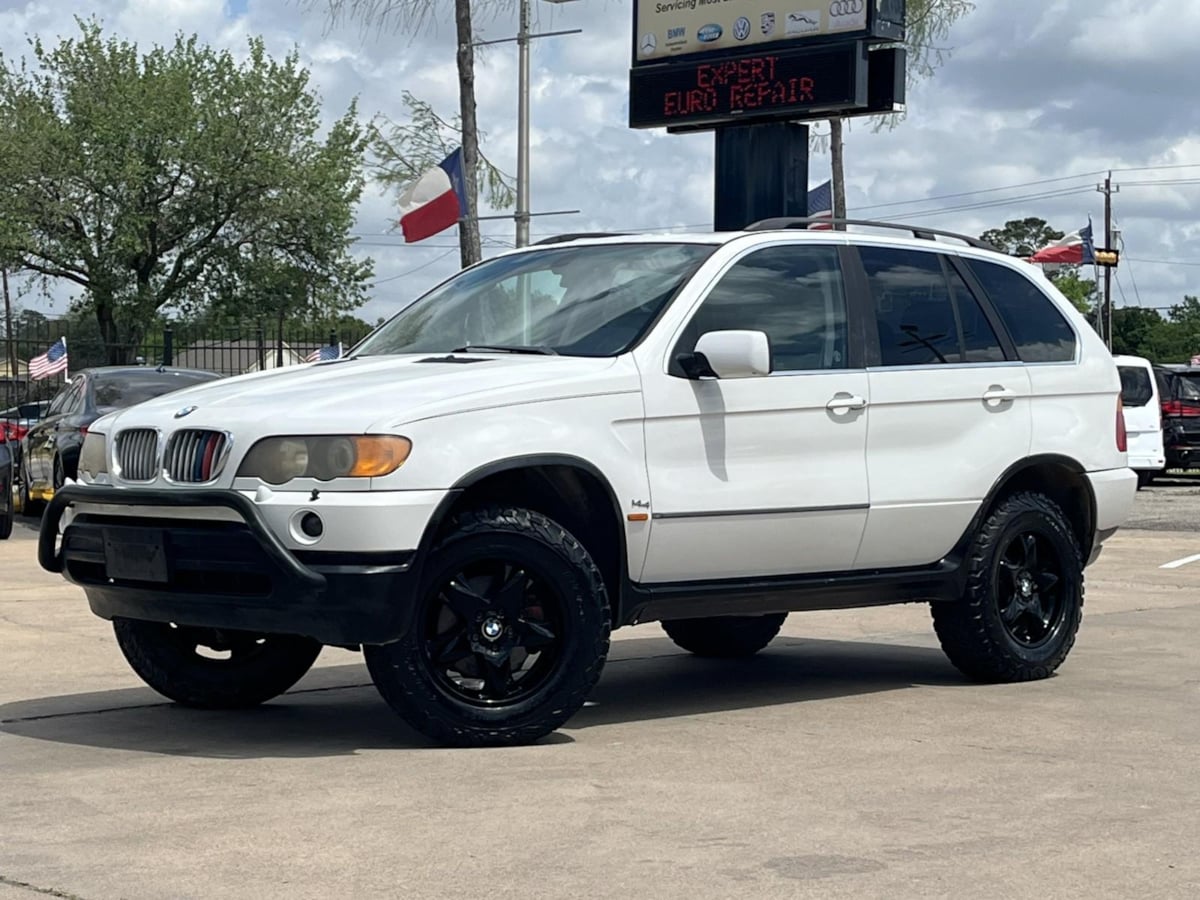 2001 BMW X5 Base