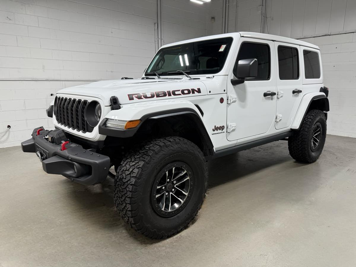 2024 Jeep Wrangler 4-Door Rubicon X's photo