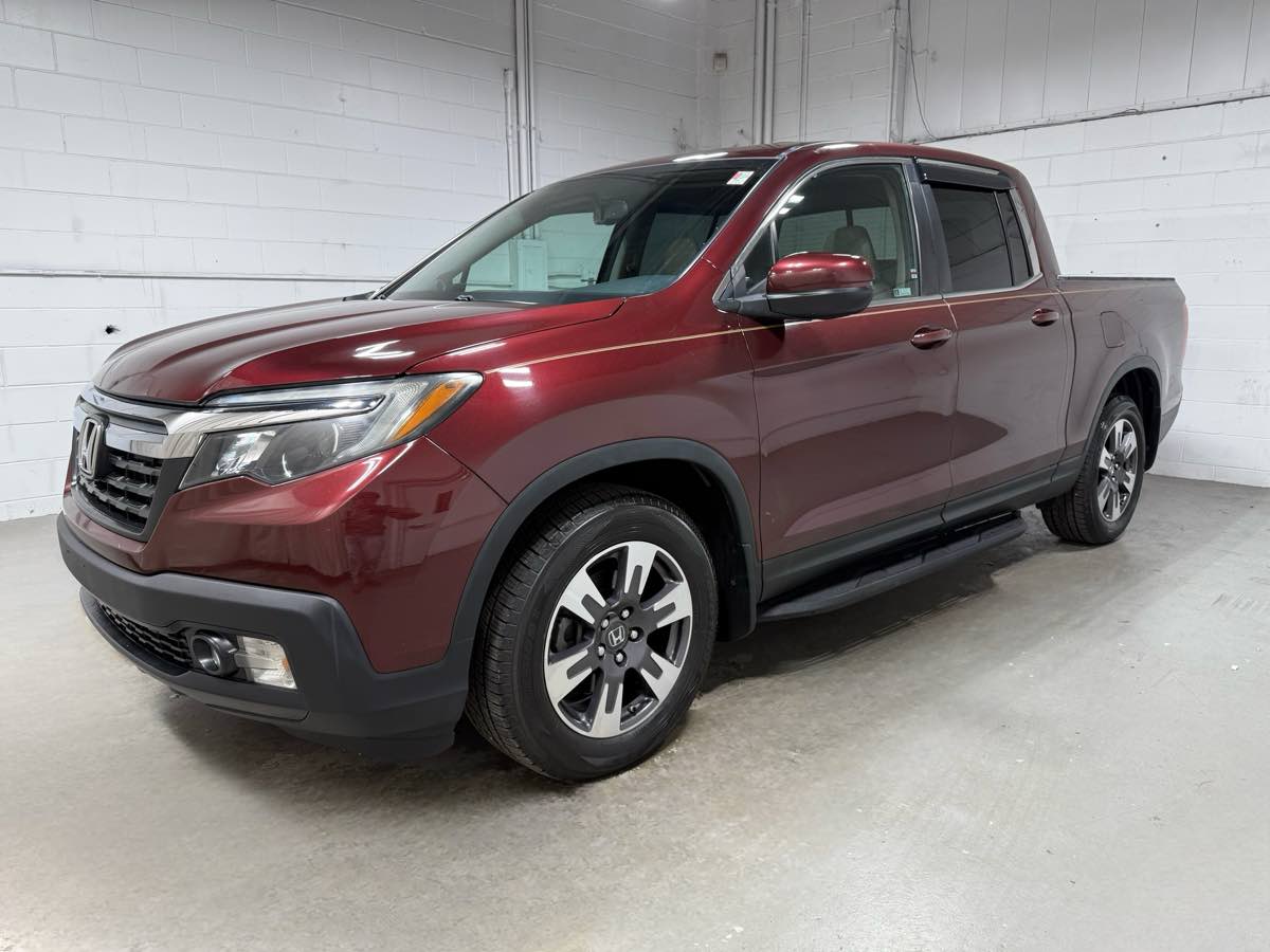 2019 Honda Ridgeline RTL-T's photo