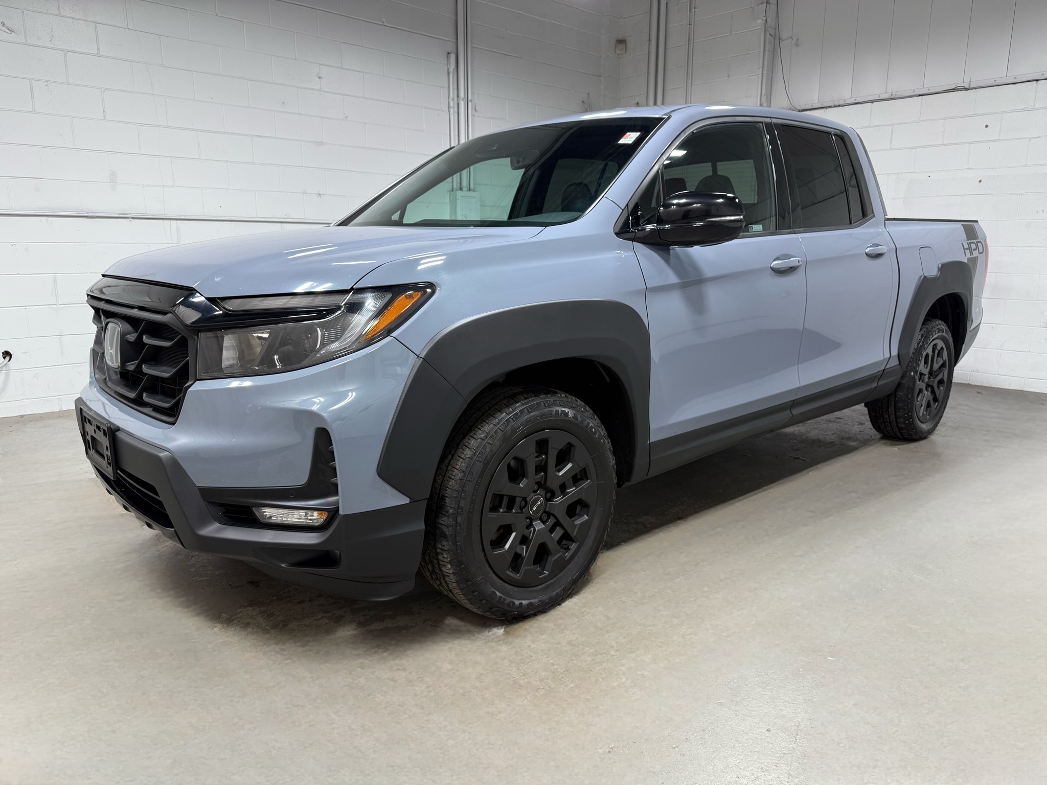 2022 Honda Ridgeline Black Edition's photo
