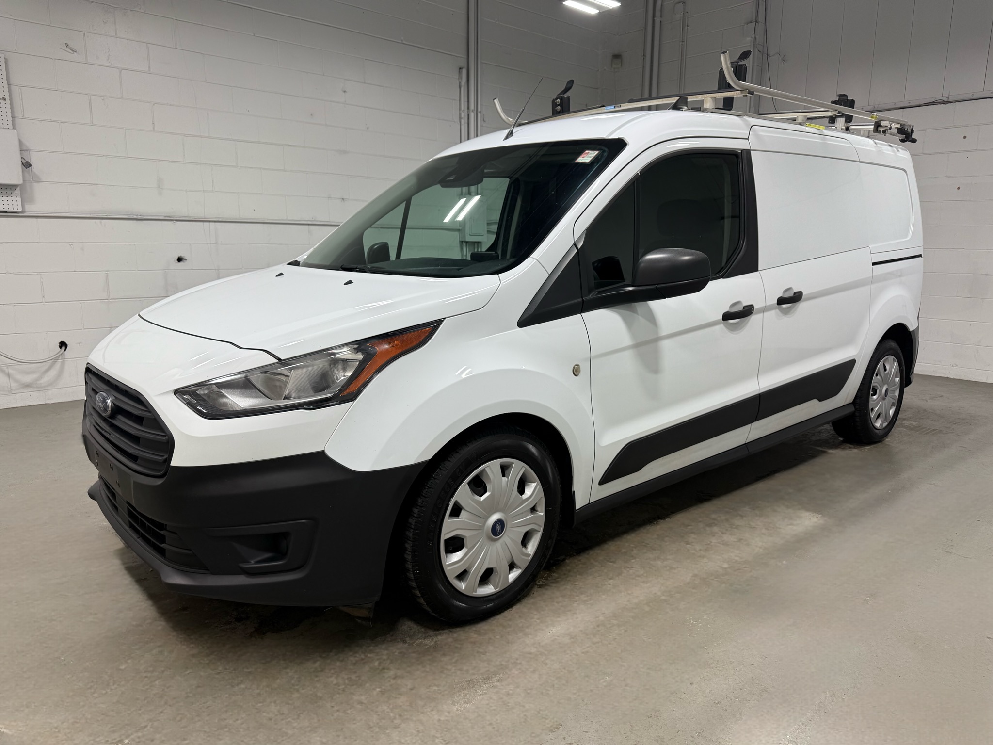 2020 Ford Transit Connect XL's photo