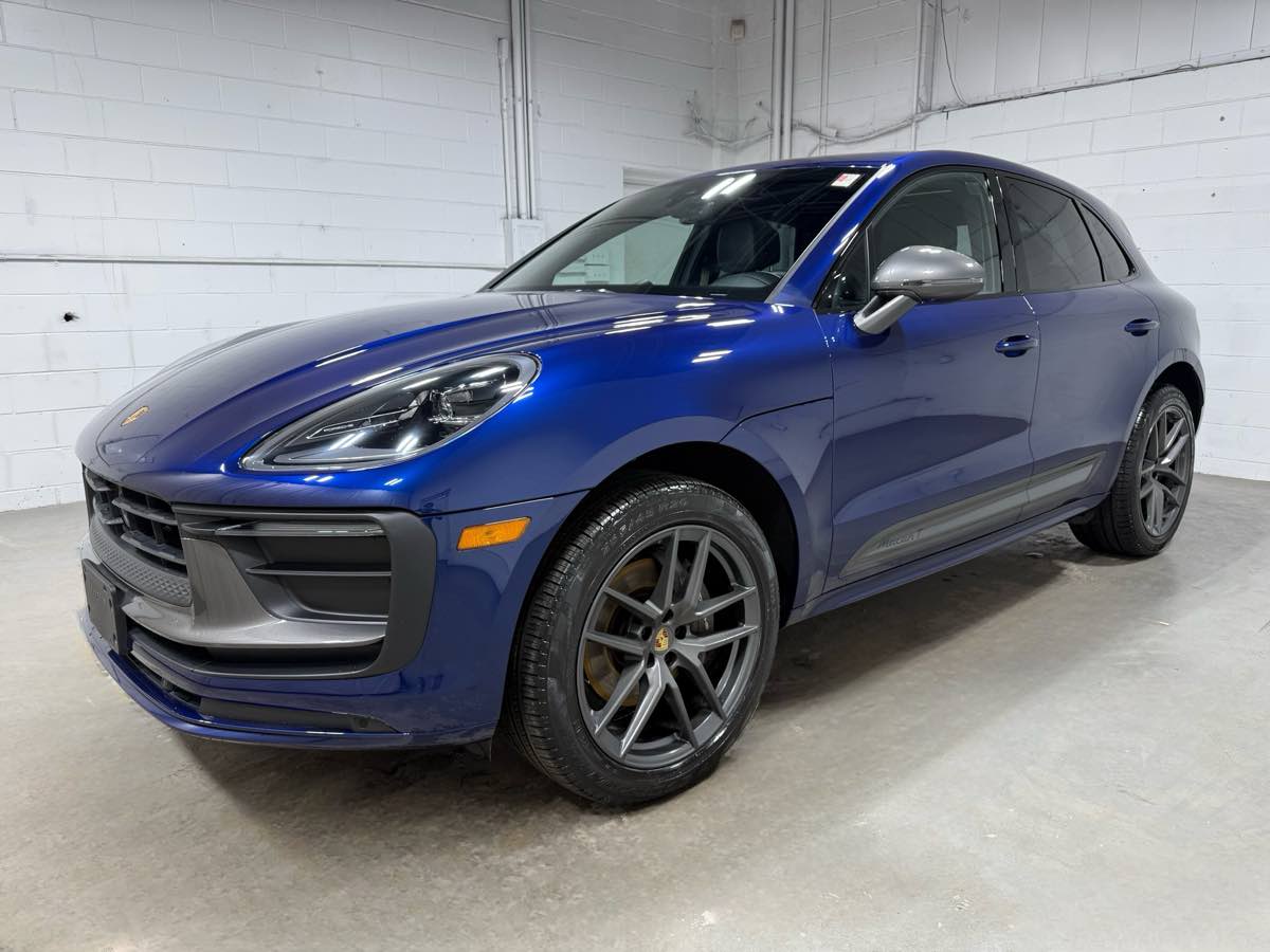2024 Porsche Macan Base
