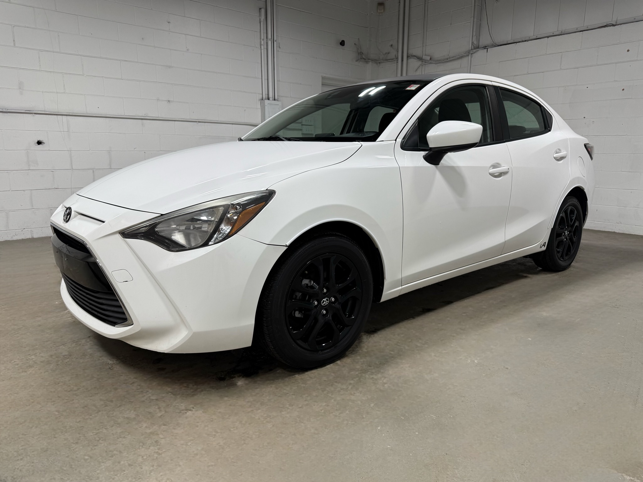 2017 Toyota Yaris iA Base