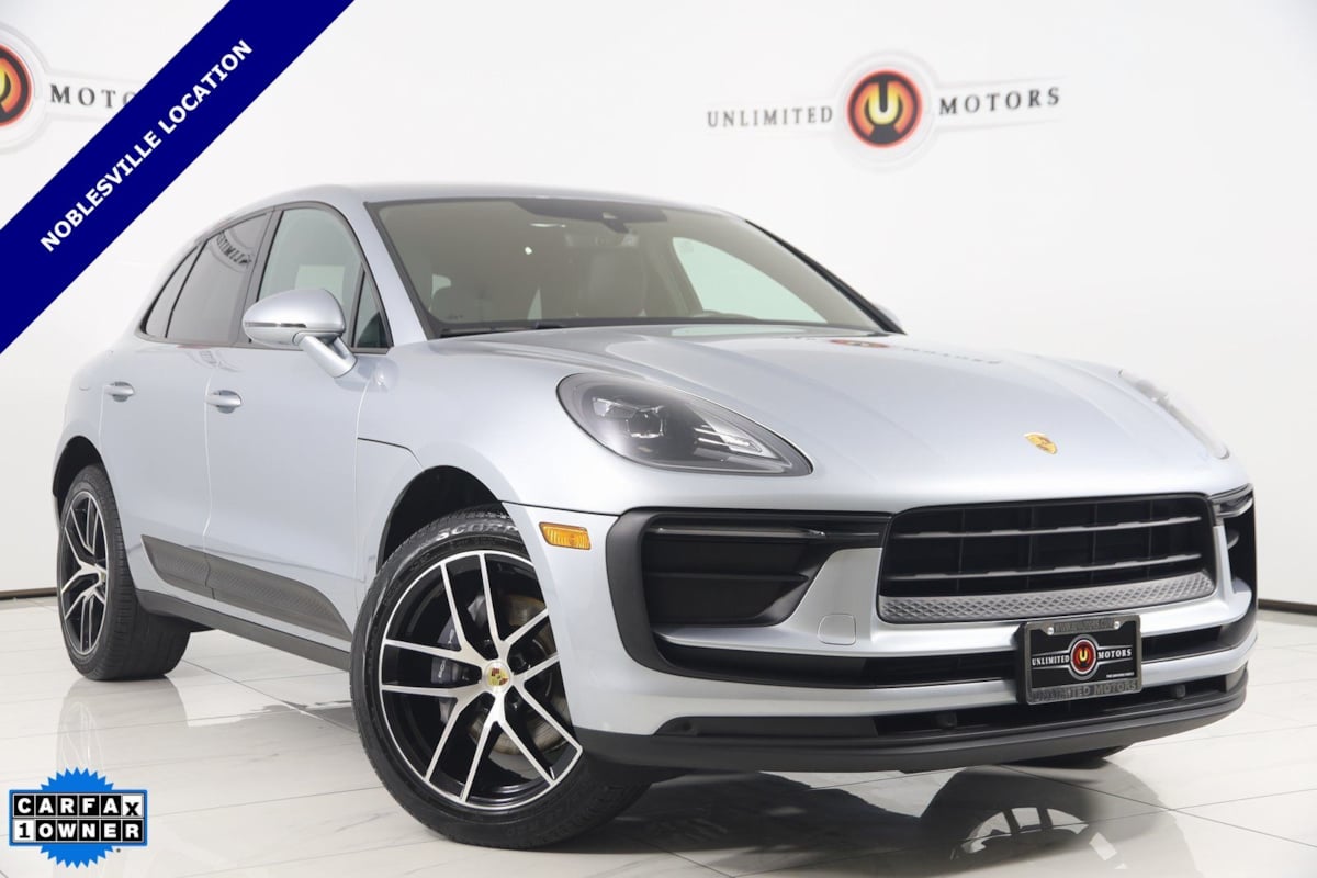 2022 Porsche Macan Base