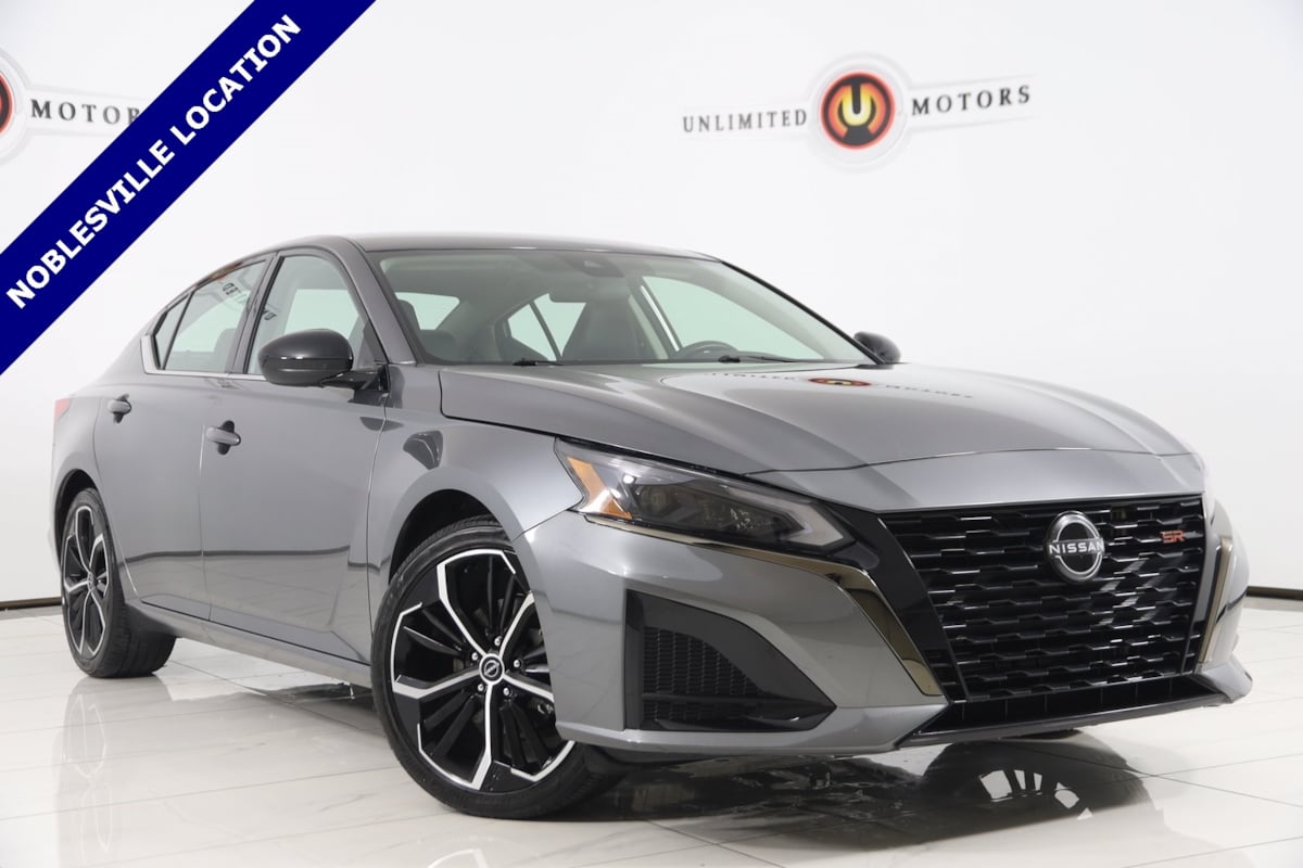 2023 Nissan Altima SR