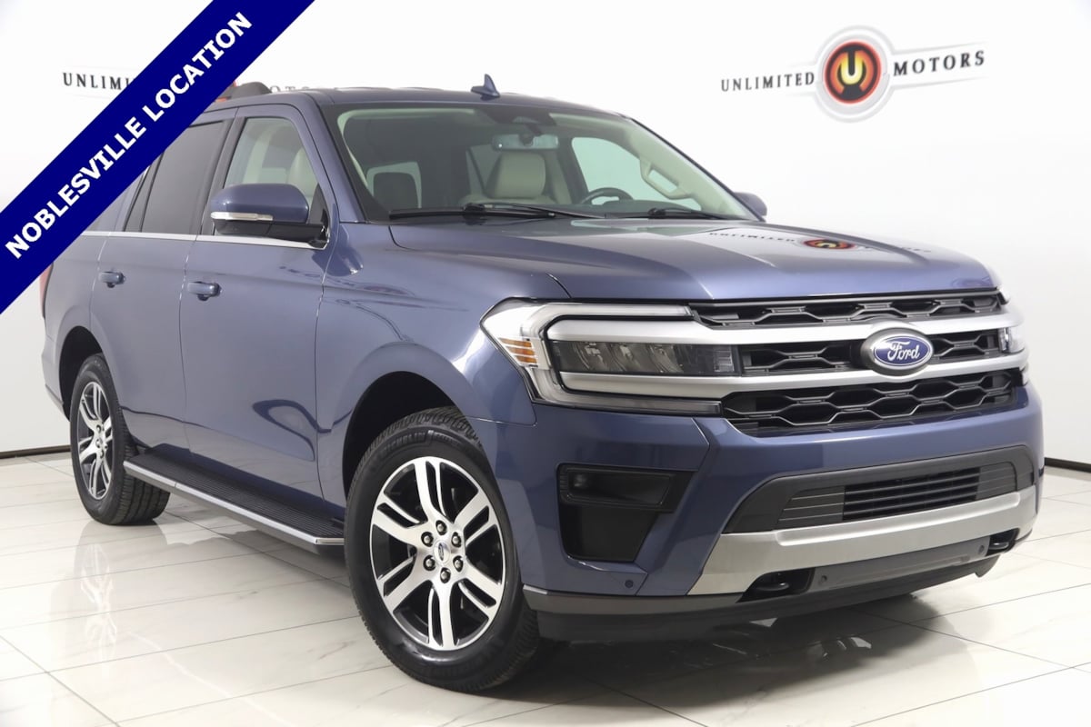 2022 Ford Expedition XLT's photo