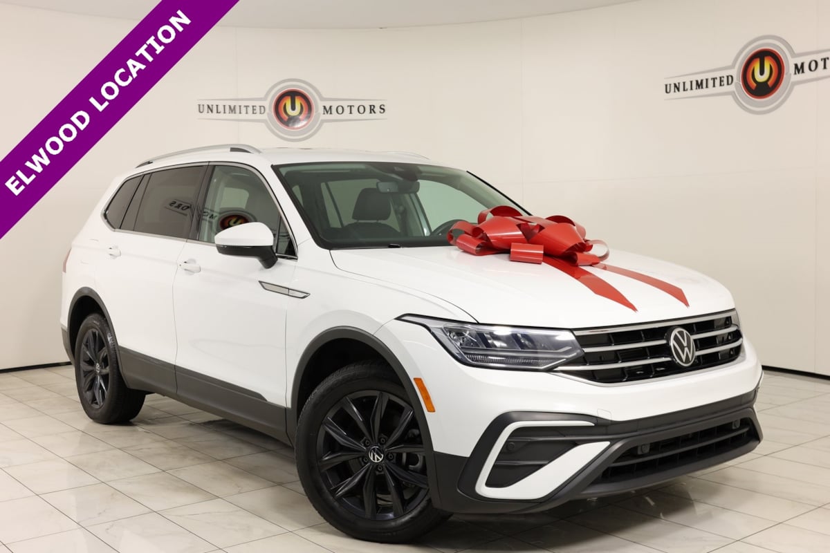 2022 Volkswagen Tiguan SE's photo