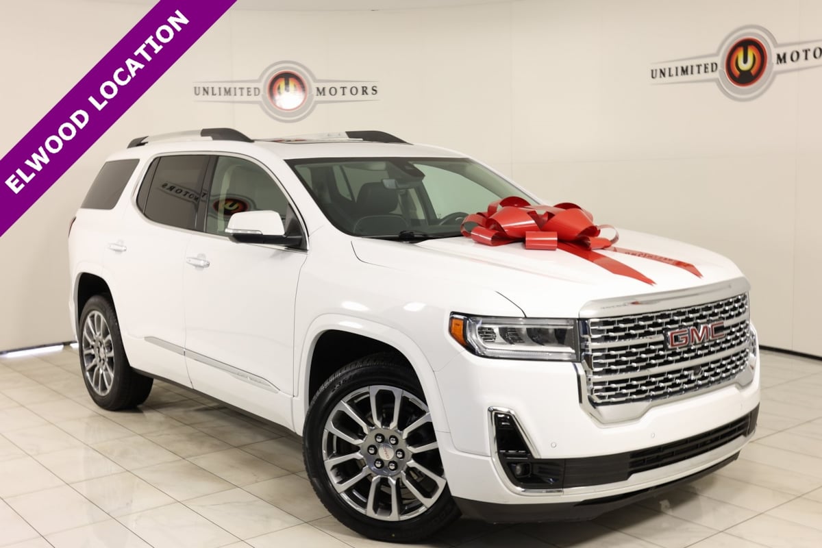 2022 GMC Acadia Denali's photo
