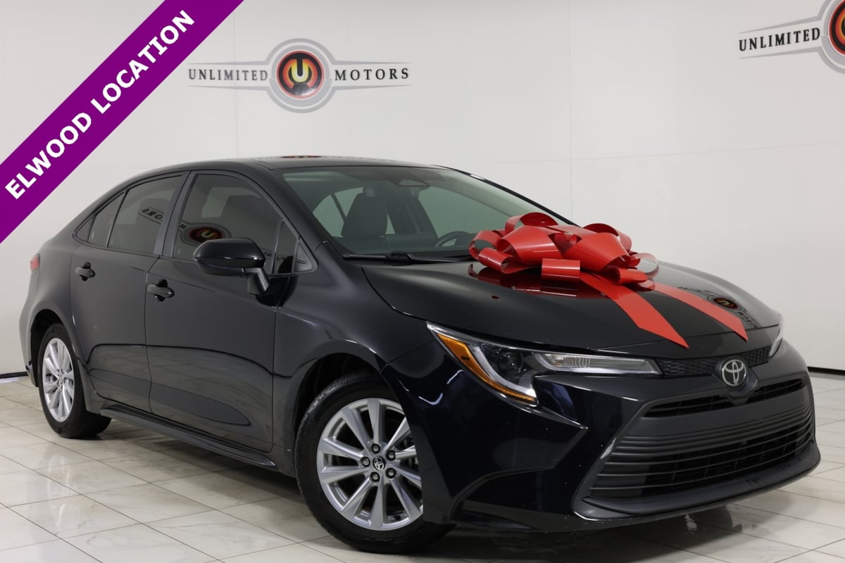 2023 Toyota Corolla LE's photo