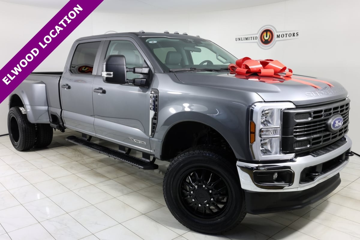 2025 Ford F-350 Super Duty XL's photo