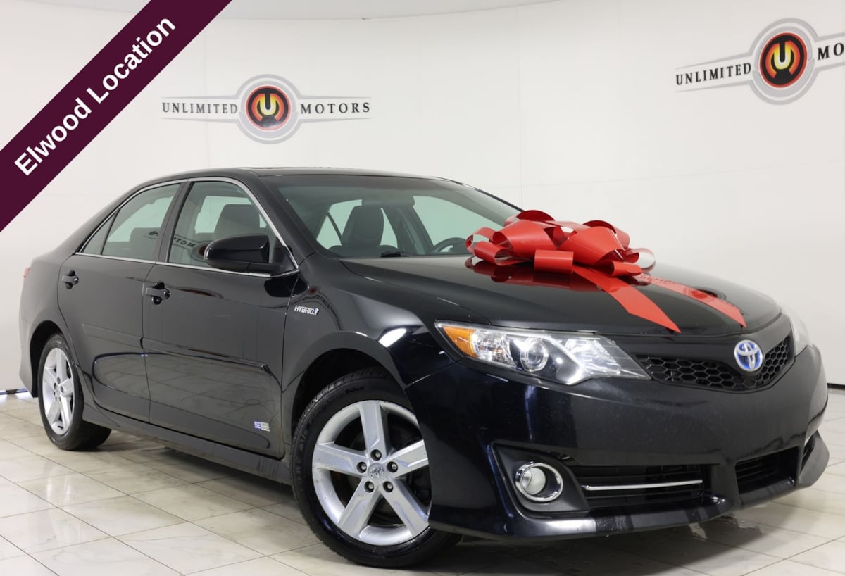 2014 Toyota Camry SE Hybrid