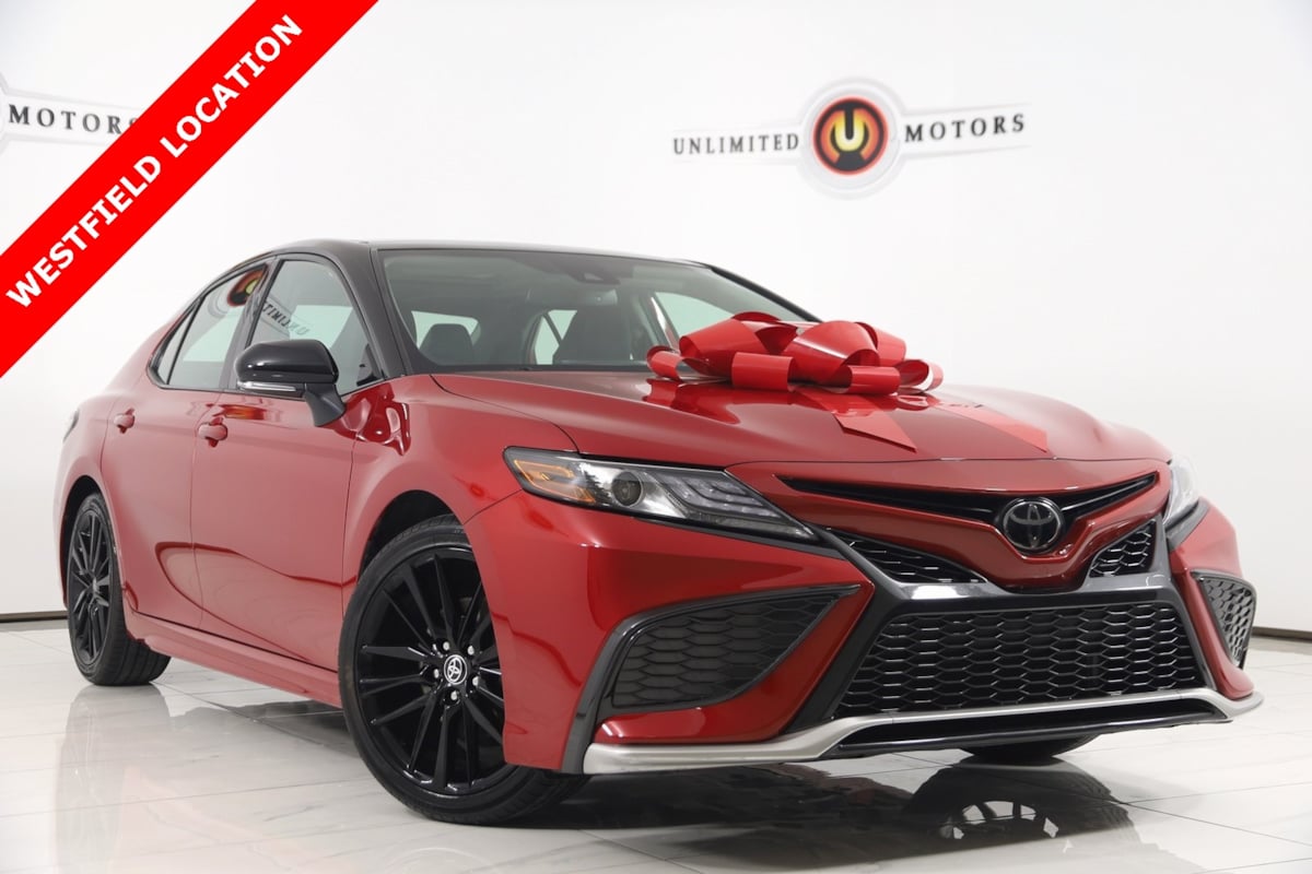 2023 Toyota Camry XSE's photo