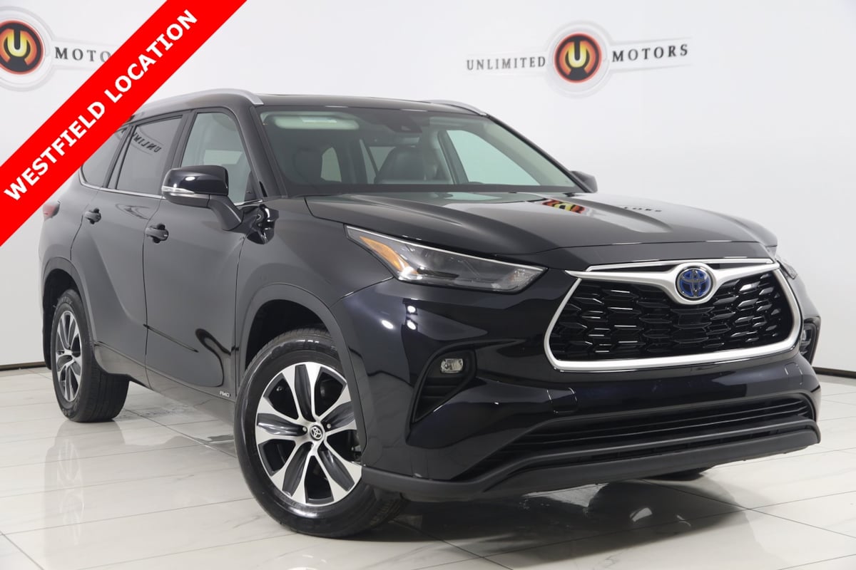 2023 Toyota Highlander XLE's photo