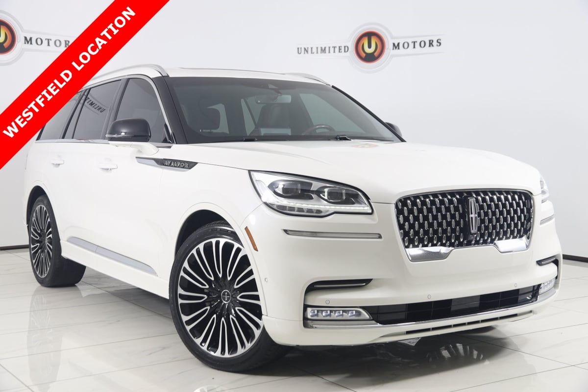 2023 Lincoln Aviator Black Label's photo
