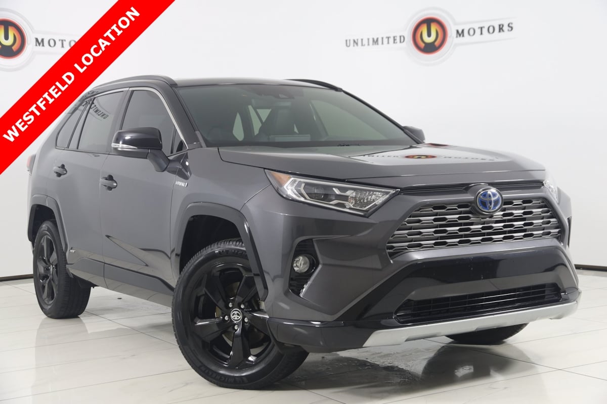 2021 Toyota RAV4 XSE's photo