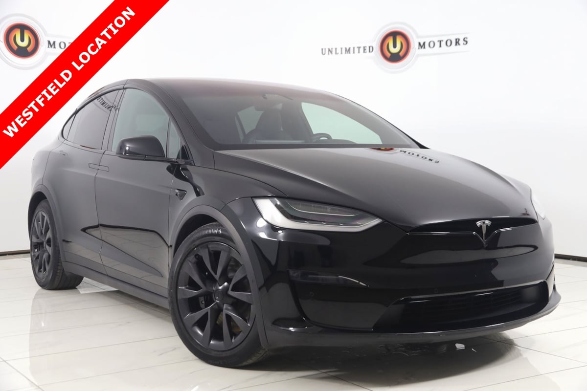 2022 Tesla Model X Long Range's photo