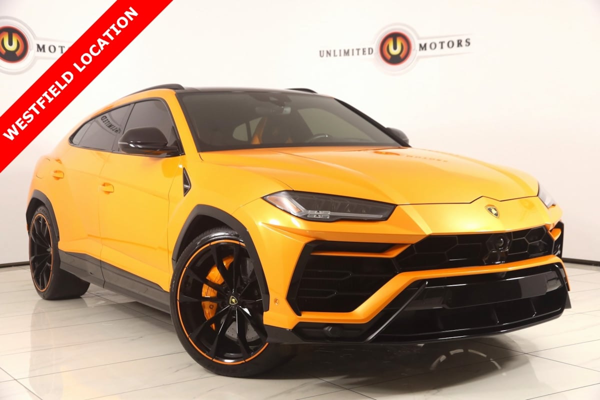 2021 Lamborghini Urus Pearl Capsule's photo