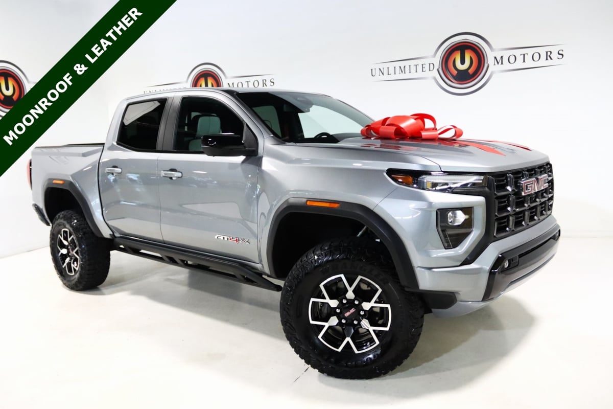 2023 GMC Canyon AT4X's photo