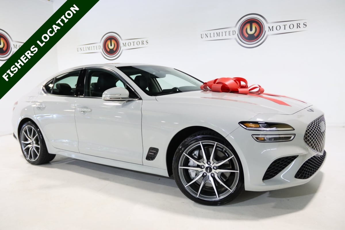 2025 GENESIS G70 Standard's photo