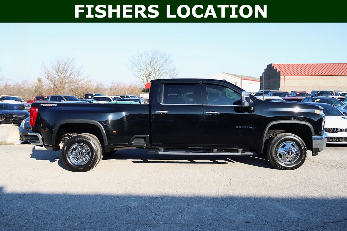 2023 Chevrolet Silverado 3500HD LTZ's photo