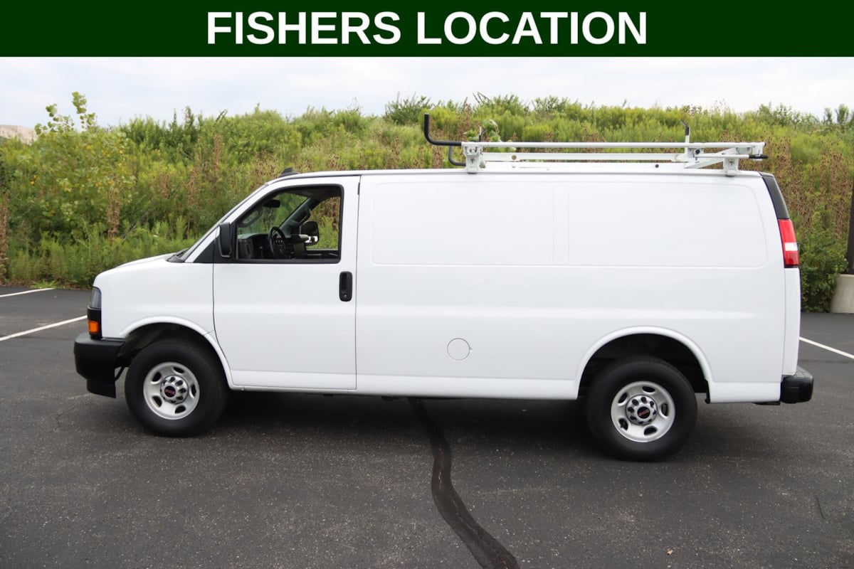 2023 GMC Savana Cargo Van