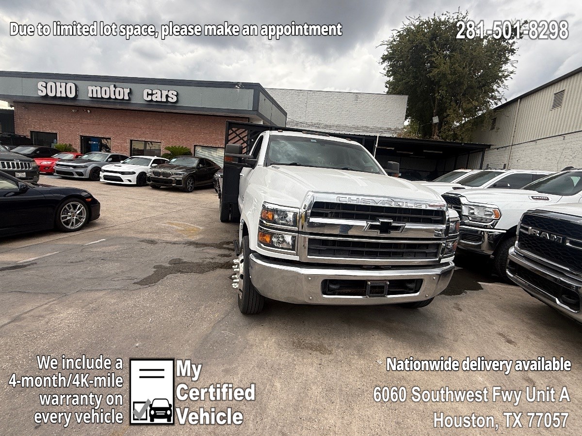 2019 Chevrolet Silverado 4500 Medium Duty Chassis Cab Work Truck's photo