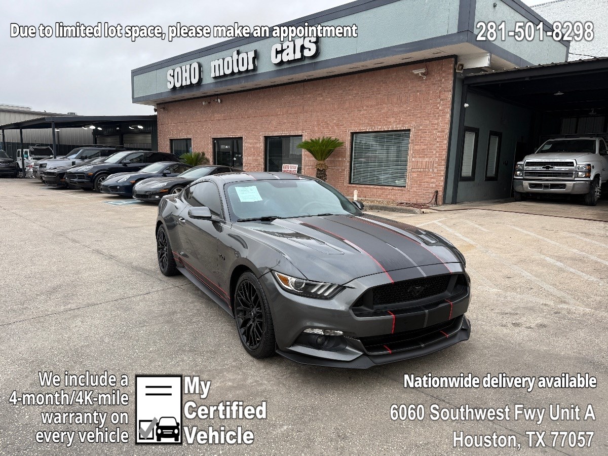 2017 Ford Mustang GT Premium's photo