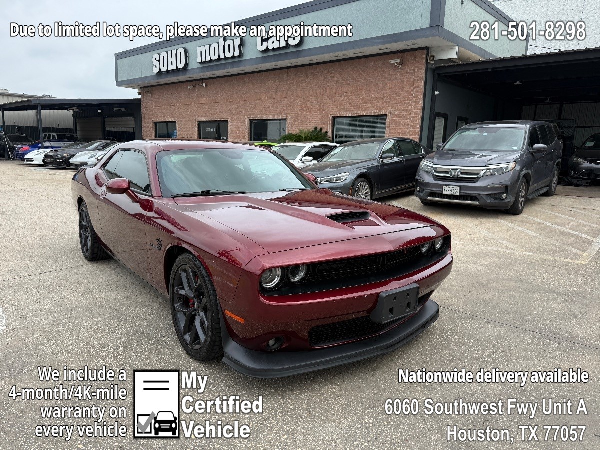 2020 Dodge Challenger R/T's photo