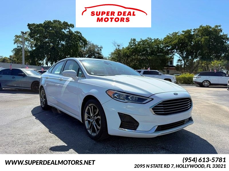 2020 Ford Fusion SEL's photo