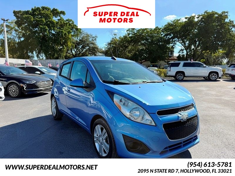 2015 Chevrolet Spark 1LT's photo