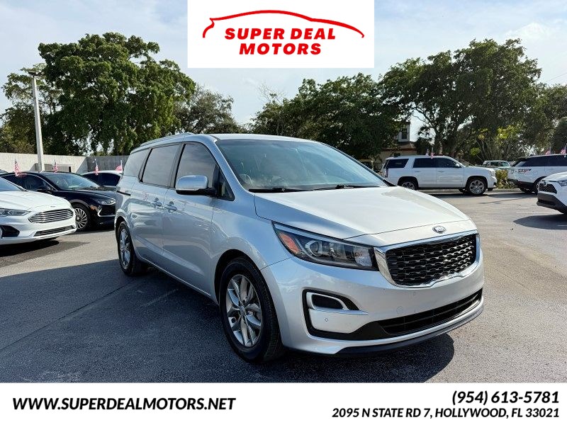 2020 Kia Sedona EX's photo