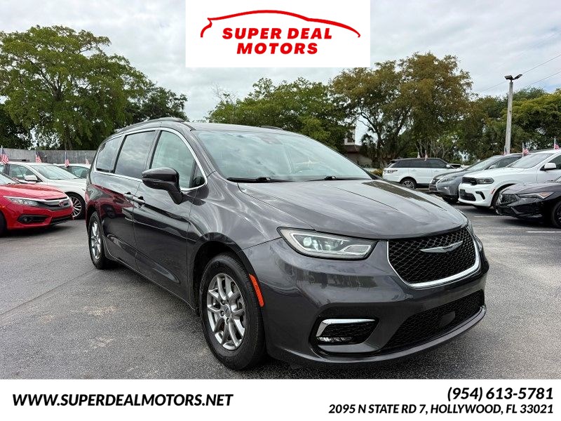 2021 Chrysler Pacifica Touring