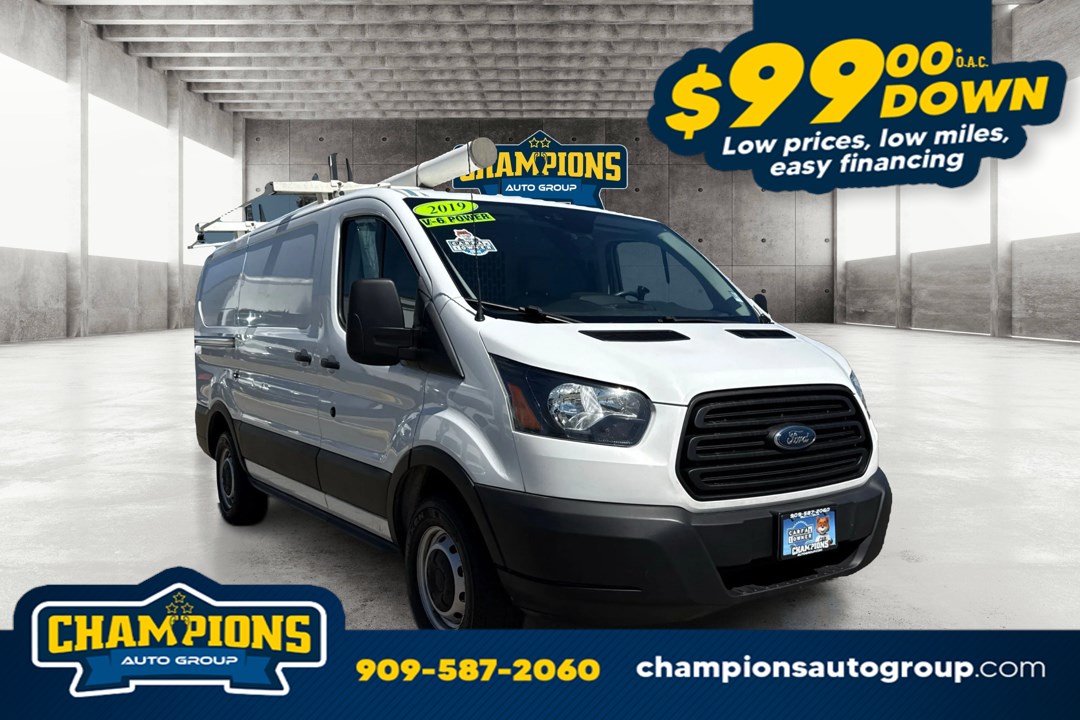 2019 Ford Transit Van Base's photo