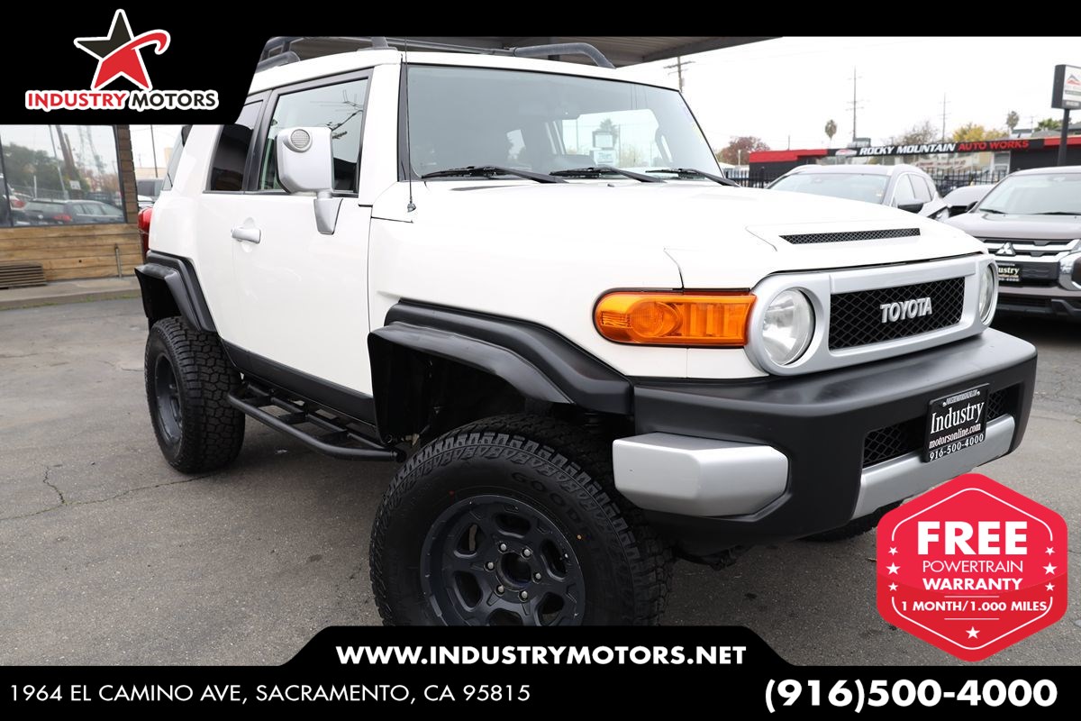 2010 Toyota FJ Cruiser Base