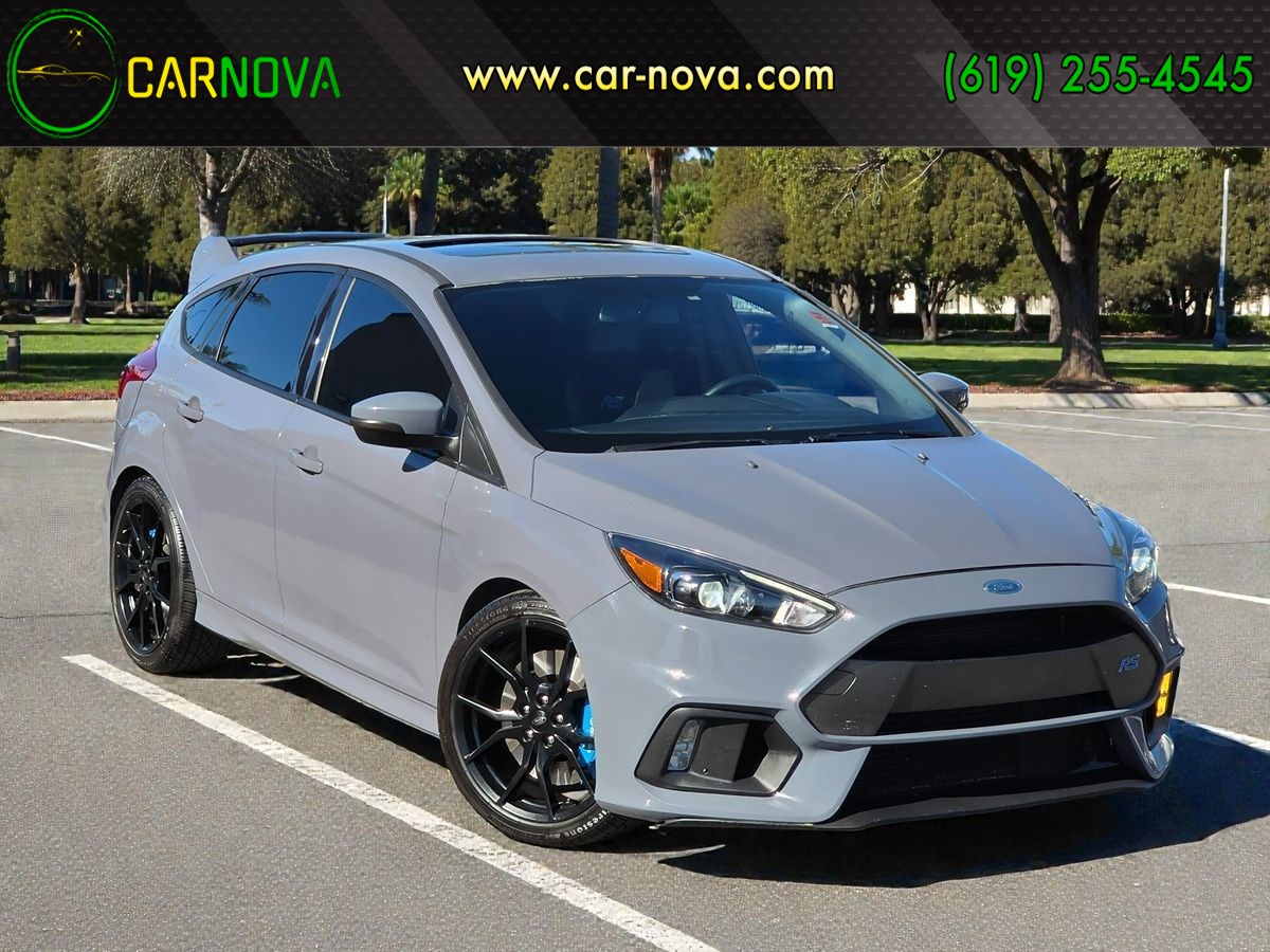 2017 Ford Focus RS's photo