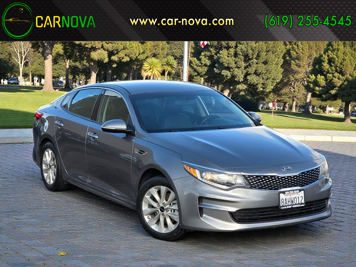 2018 Kia Optima EX's photo