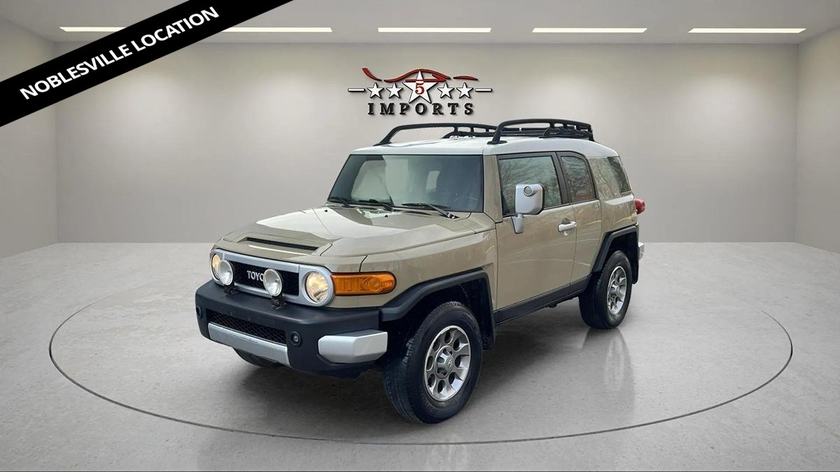 Toyota FJ Cruiser's photo