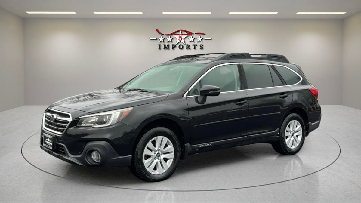 2019 Subaru Outback Premium's photo