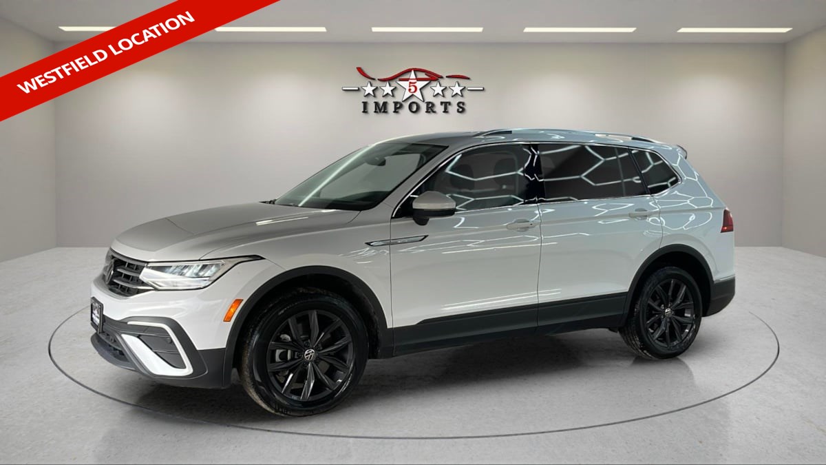 2024 Volkswagen Tiguan SE's photo