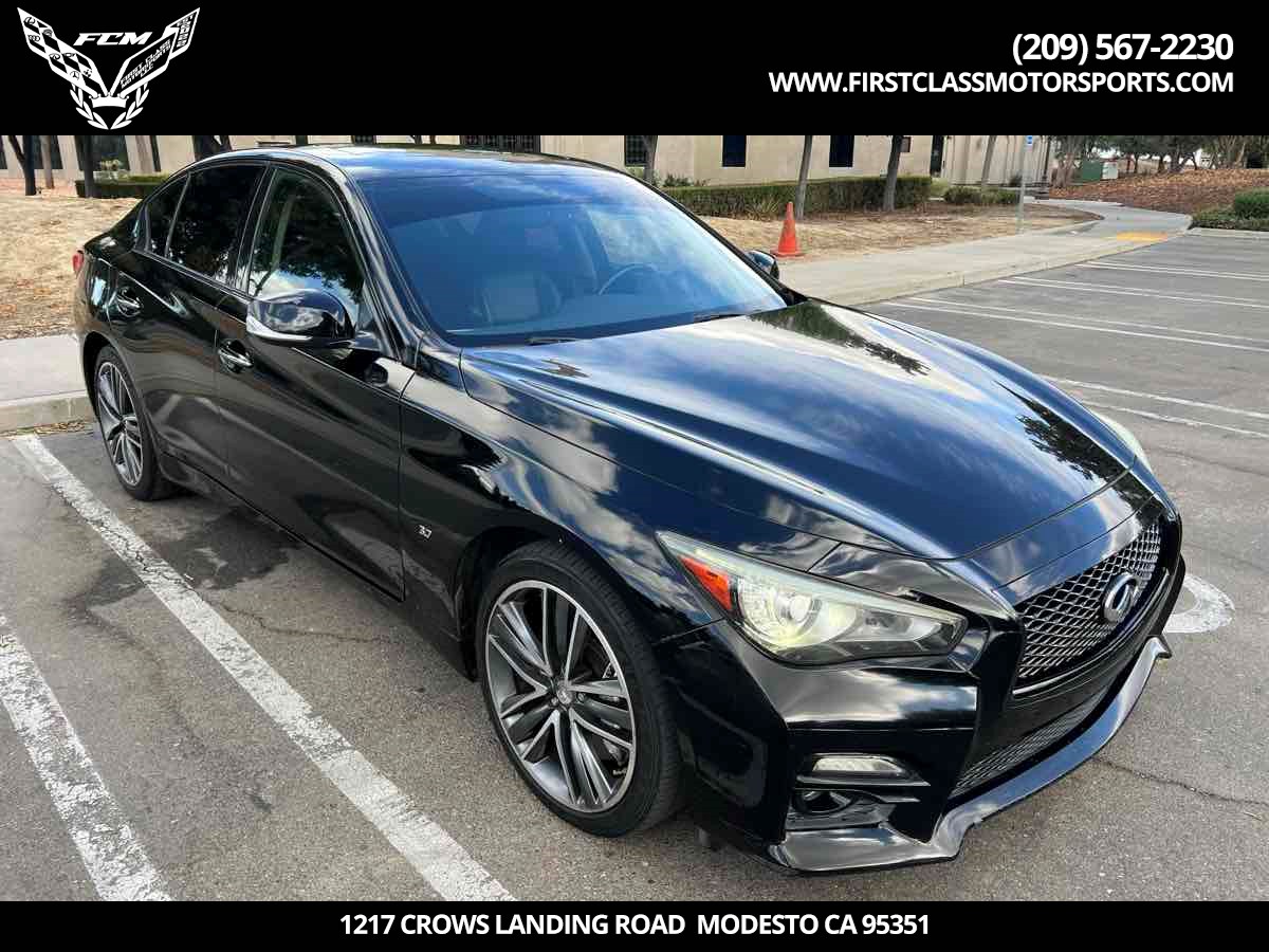 2015 INFINITI Q50 S's photo