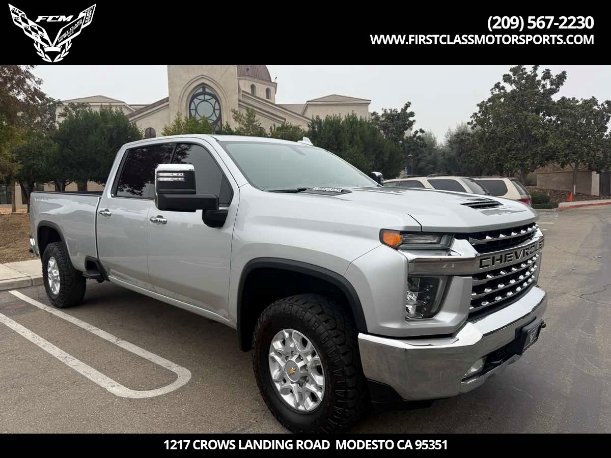 2022 Chevrolet Silverado 3500HD LTZ's photo