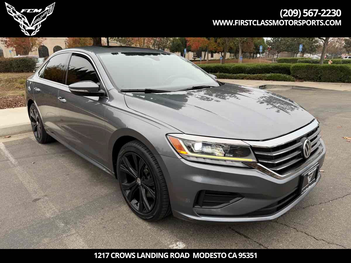 2021 Volkswagen Passat SE's photo