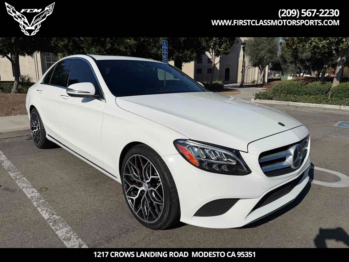 2019 Mercedes-Benz C-Class Sedan C300's photo