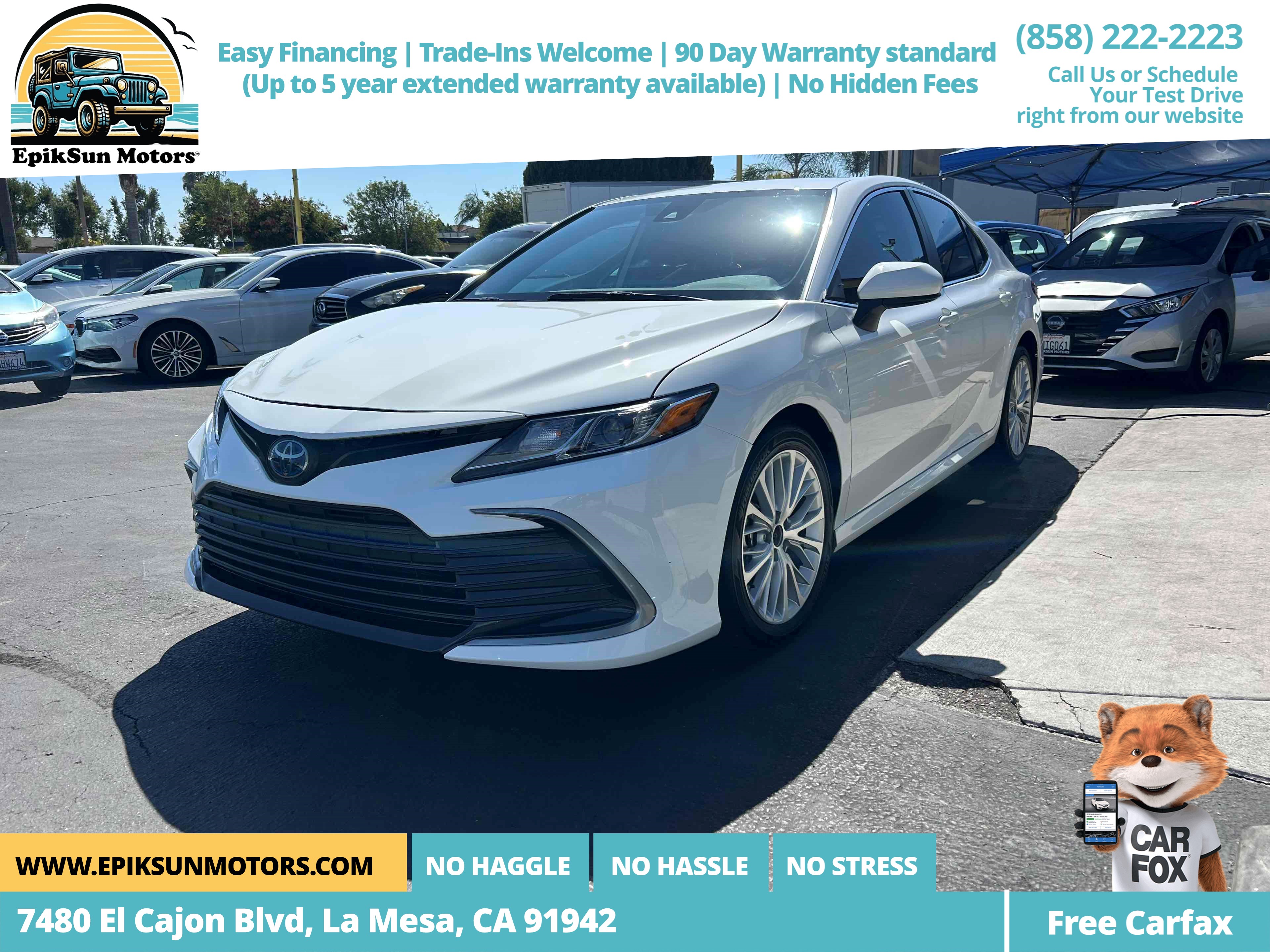 2023 Toyota Camry LE's photo