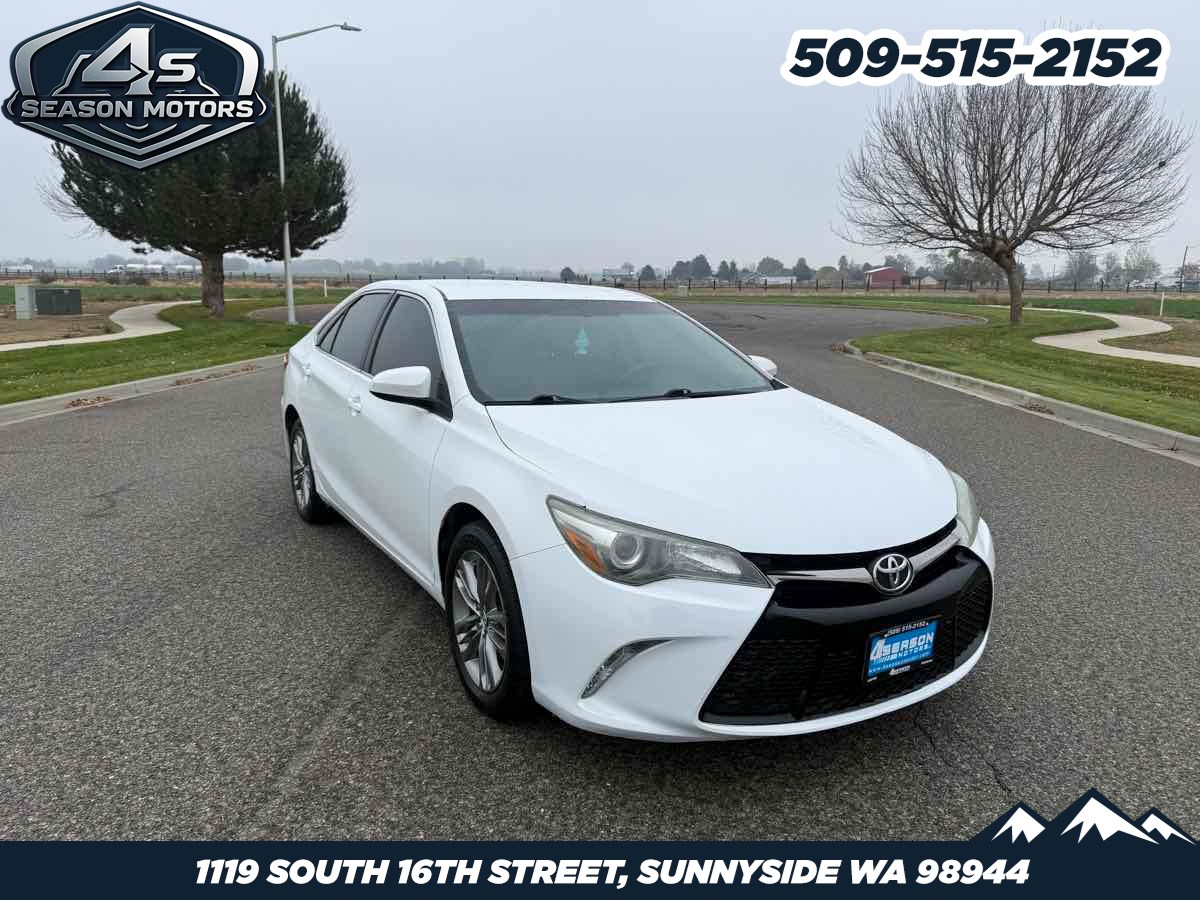 2015 Toyota Camry SE