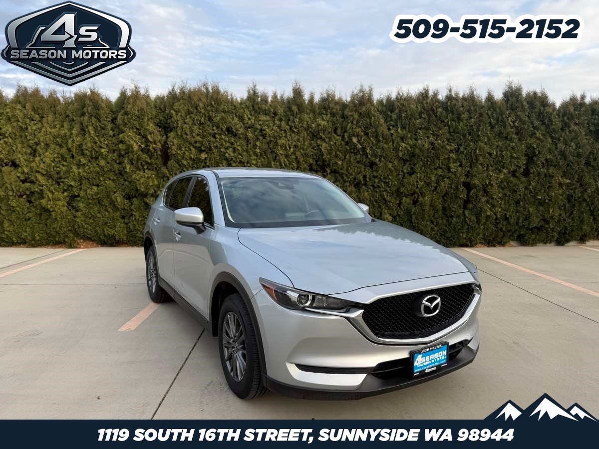 2017 Mazda CX-5 Sport's photo