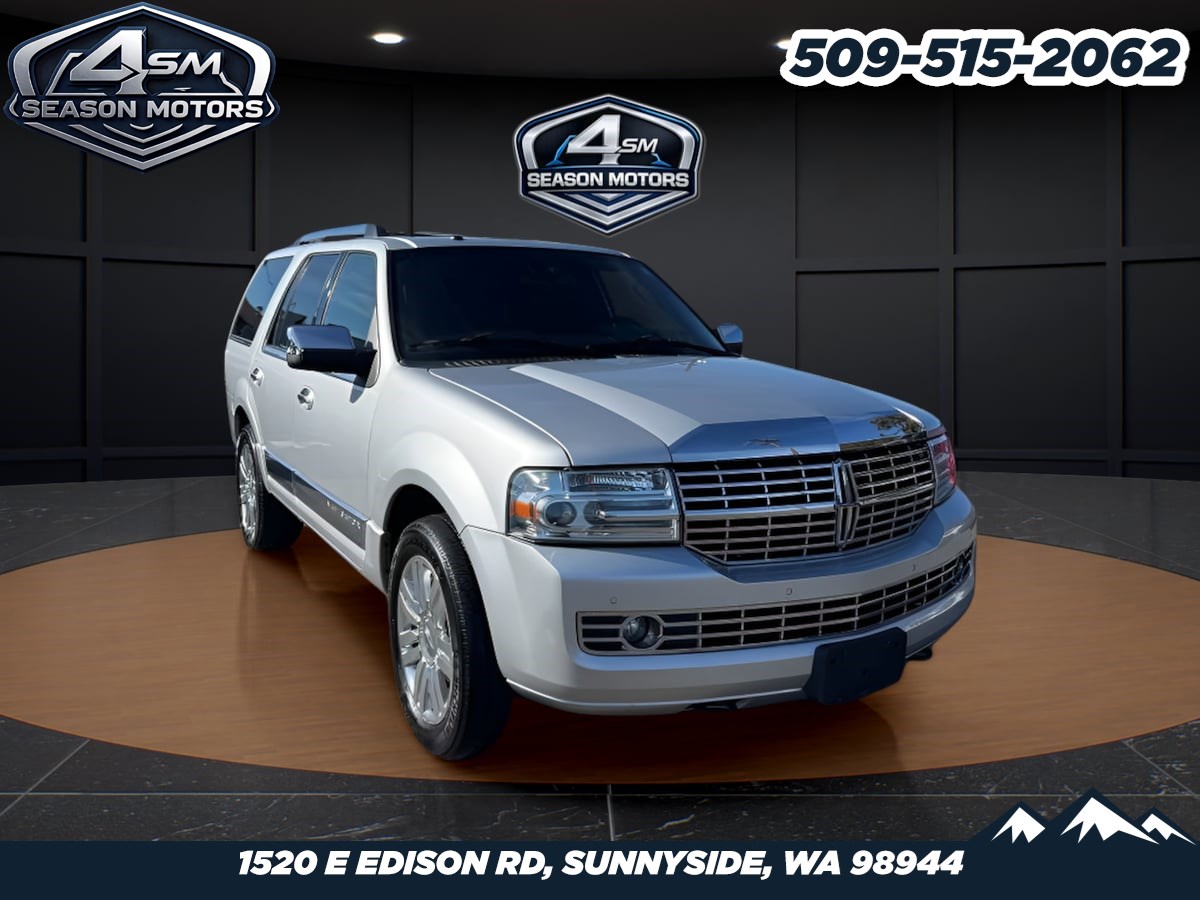 2013 Lincoln Navigator Base