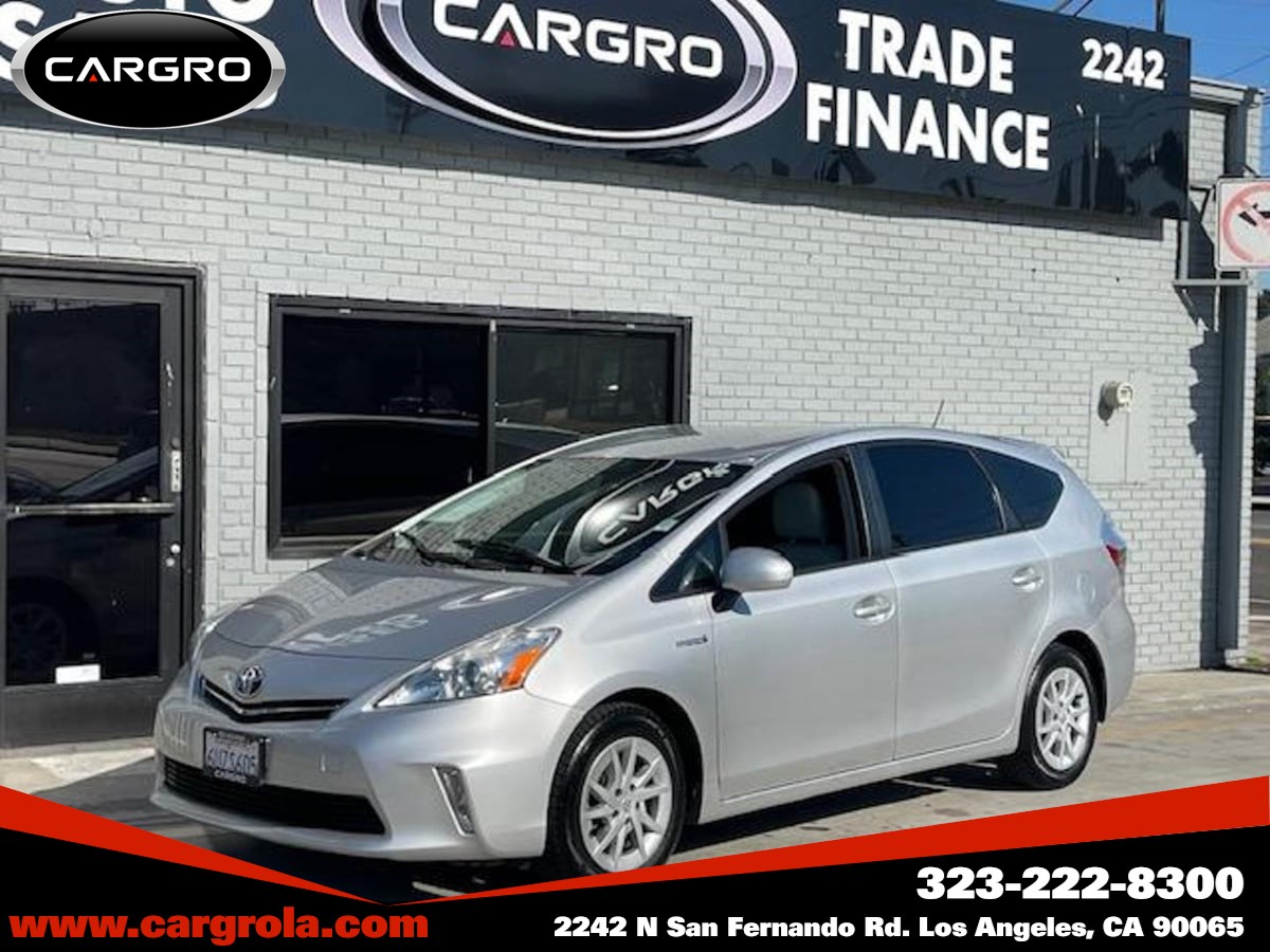 2012 Toyota Prius v Five