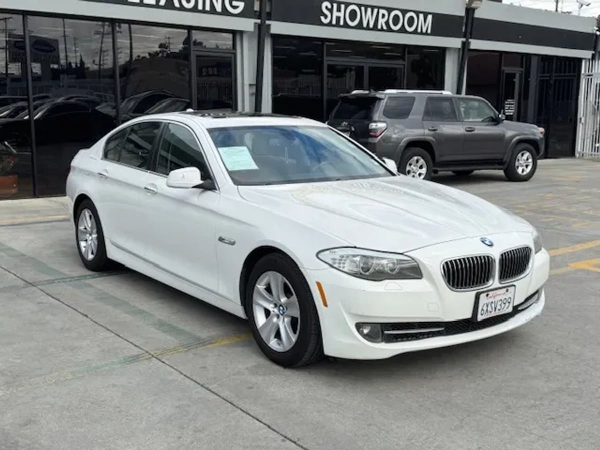 2013 BMW 5 Series 528i